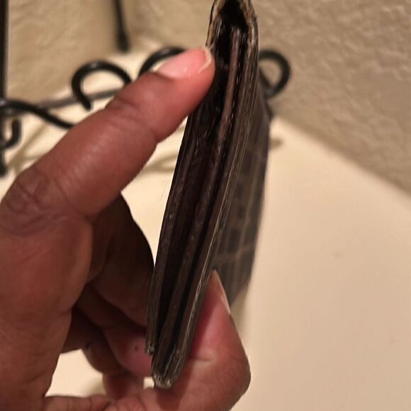 Fendi Women's Long Wallet Brown Zucca Logo Print Silver Clasp Closure - Picture 3 of 14